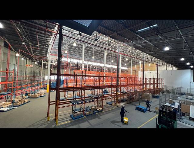 5,994M² WAREHOUSE TO LET IN ISANDO